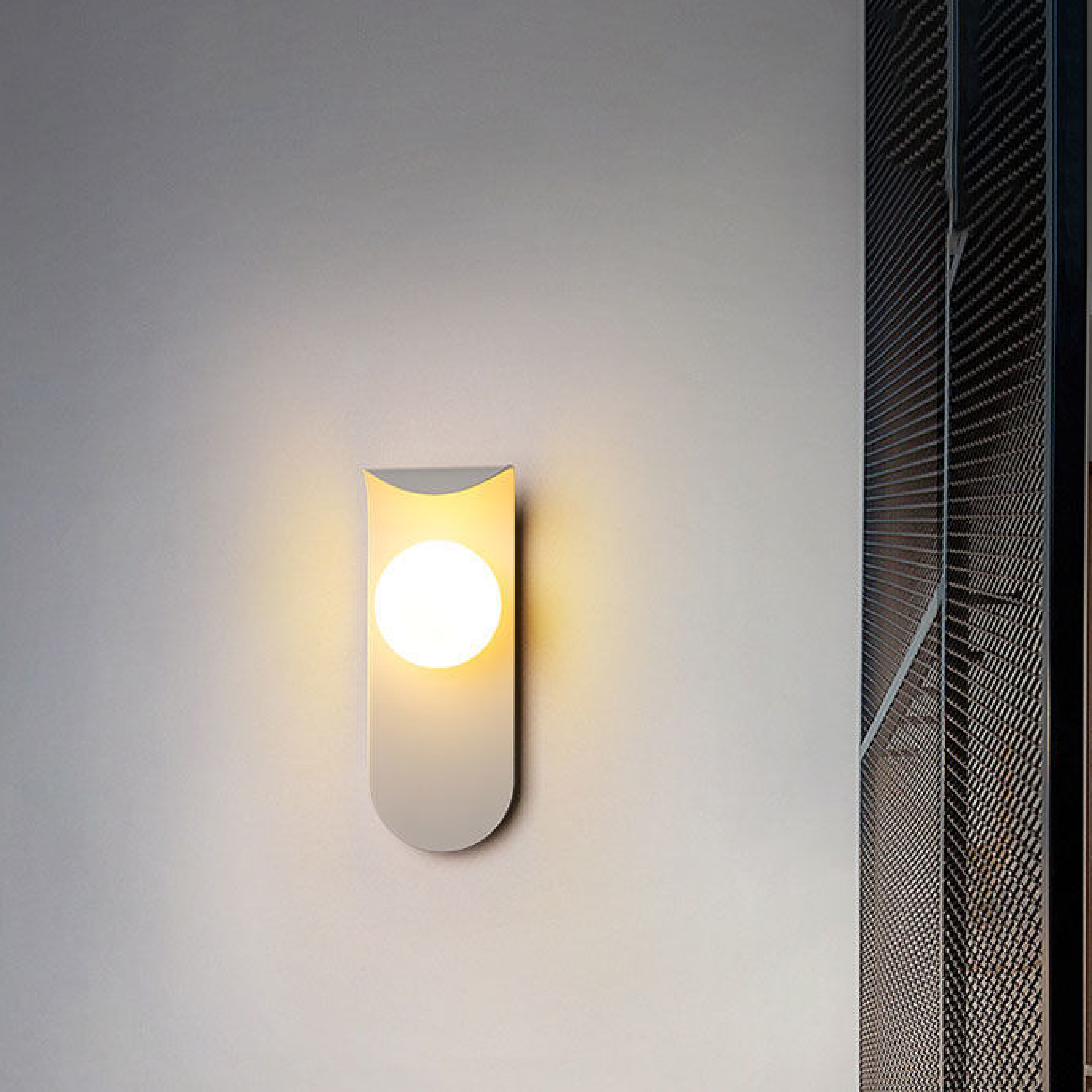 Lampada da parete a montaggio scandinavo