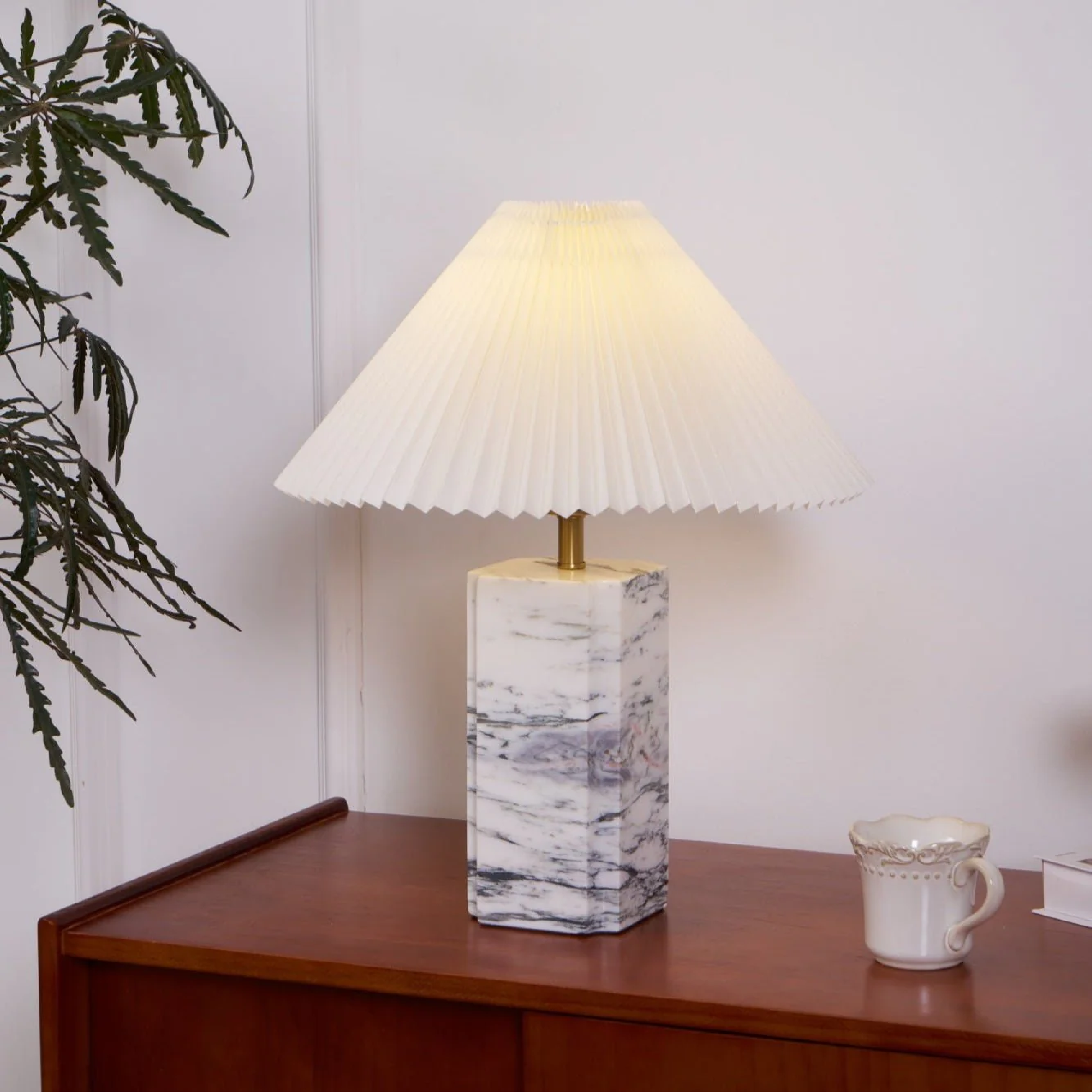 Lampada da tavolo in marmo di Rica