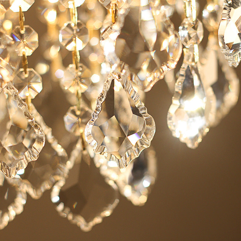 Lampadario di cristallo per la camera da letto