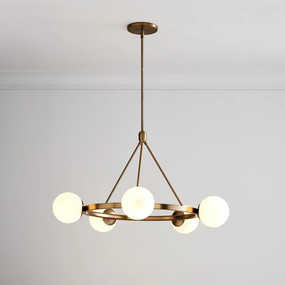 Lampadario Uskas Nordic a 5 teste