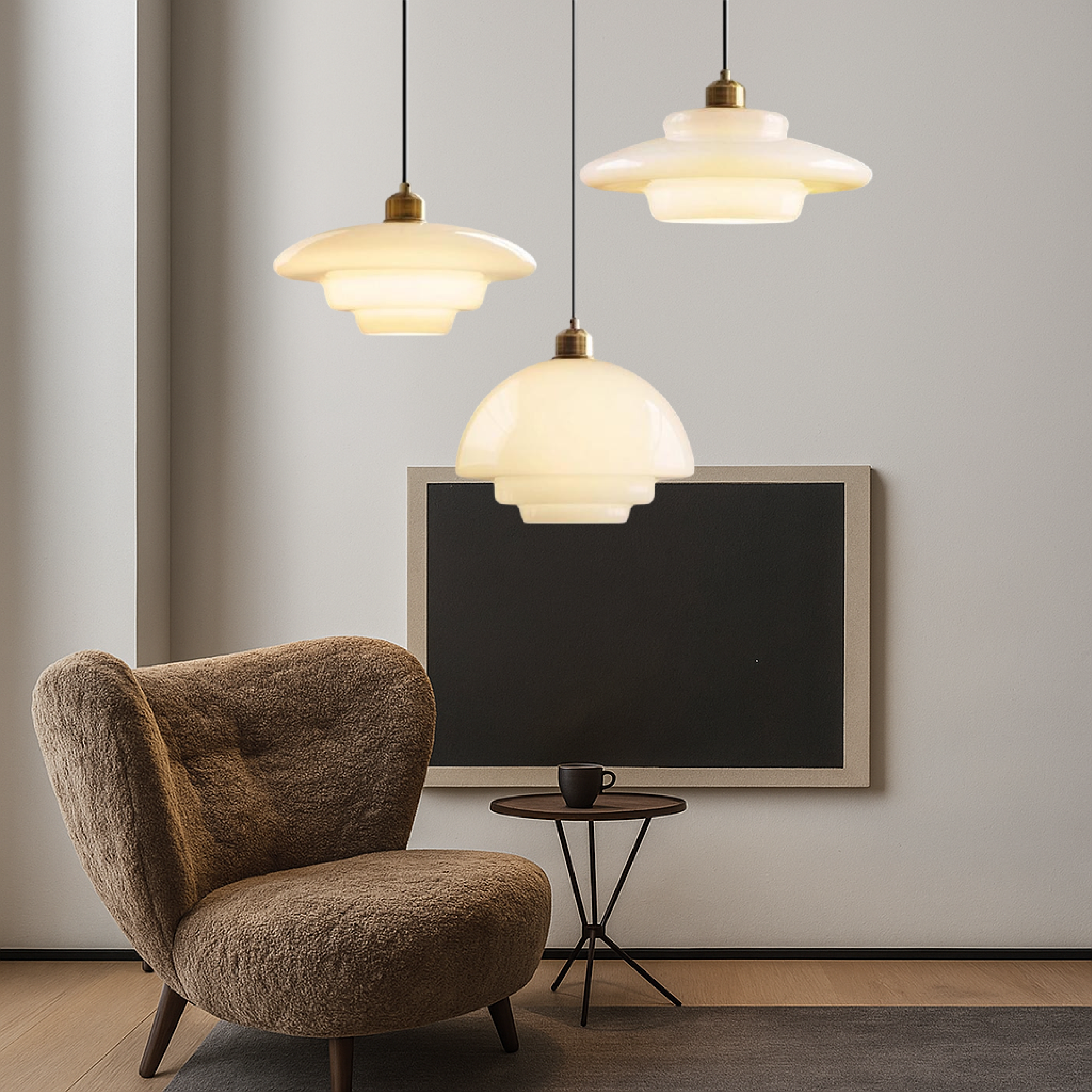 Luce a sospensione in vetro bianco latte