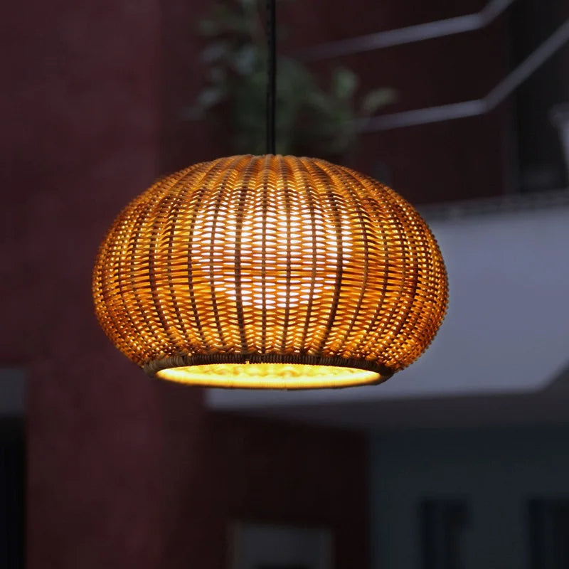 Luce a sospensione in bambù per esterni/interni