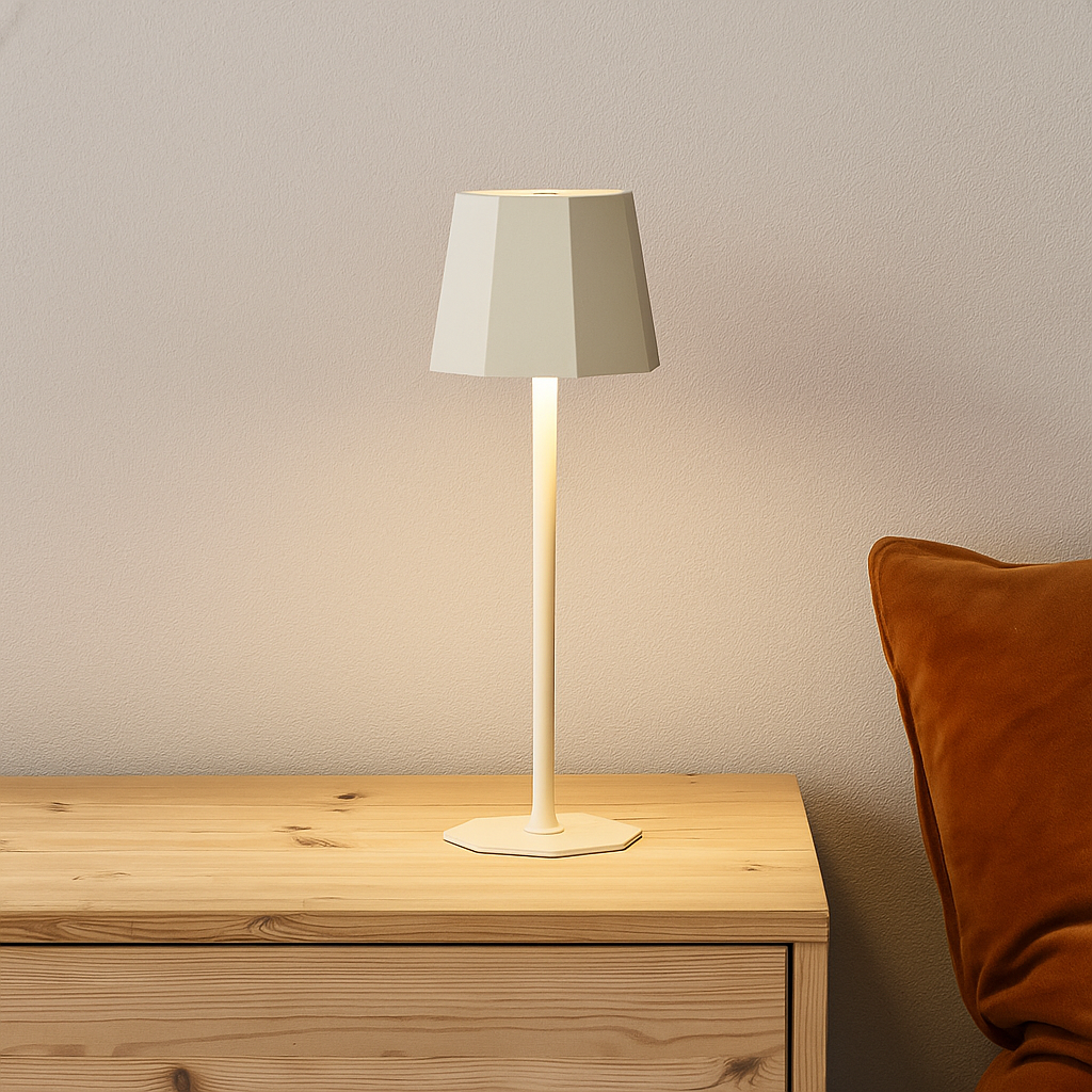 Lampada da tavolo a LED di Aura