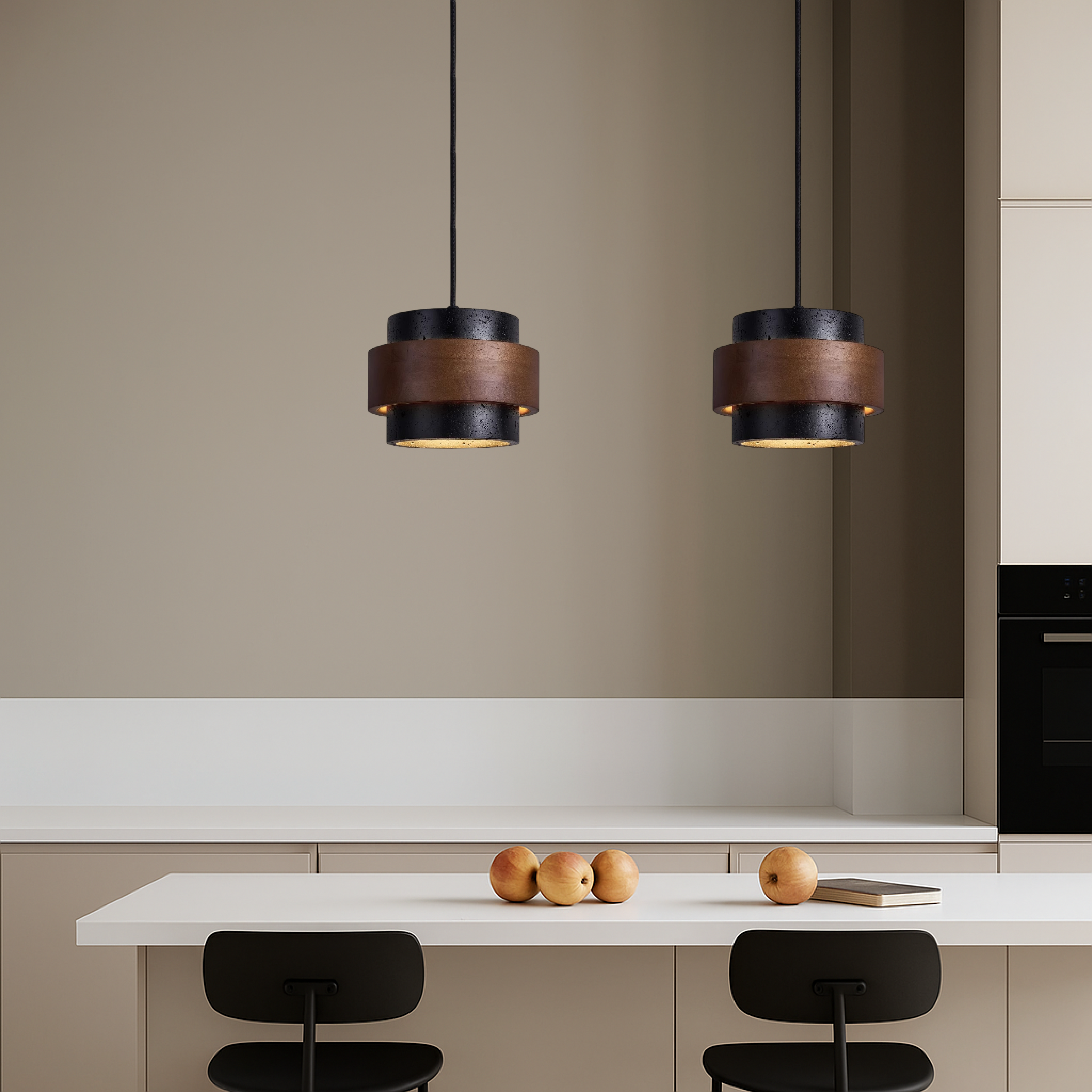 Luce a sospensione in travertino nero