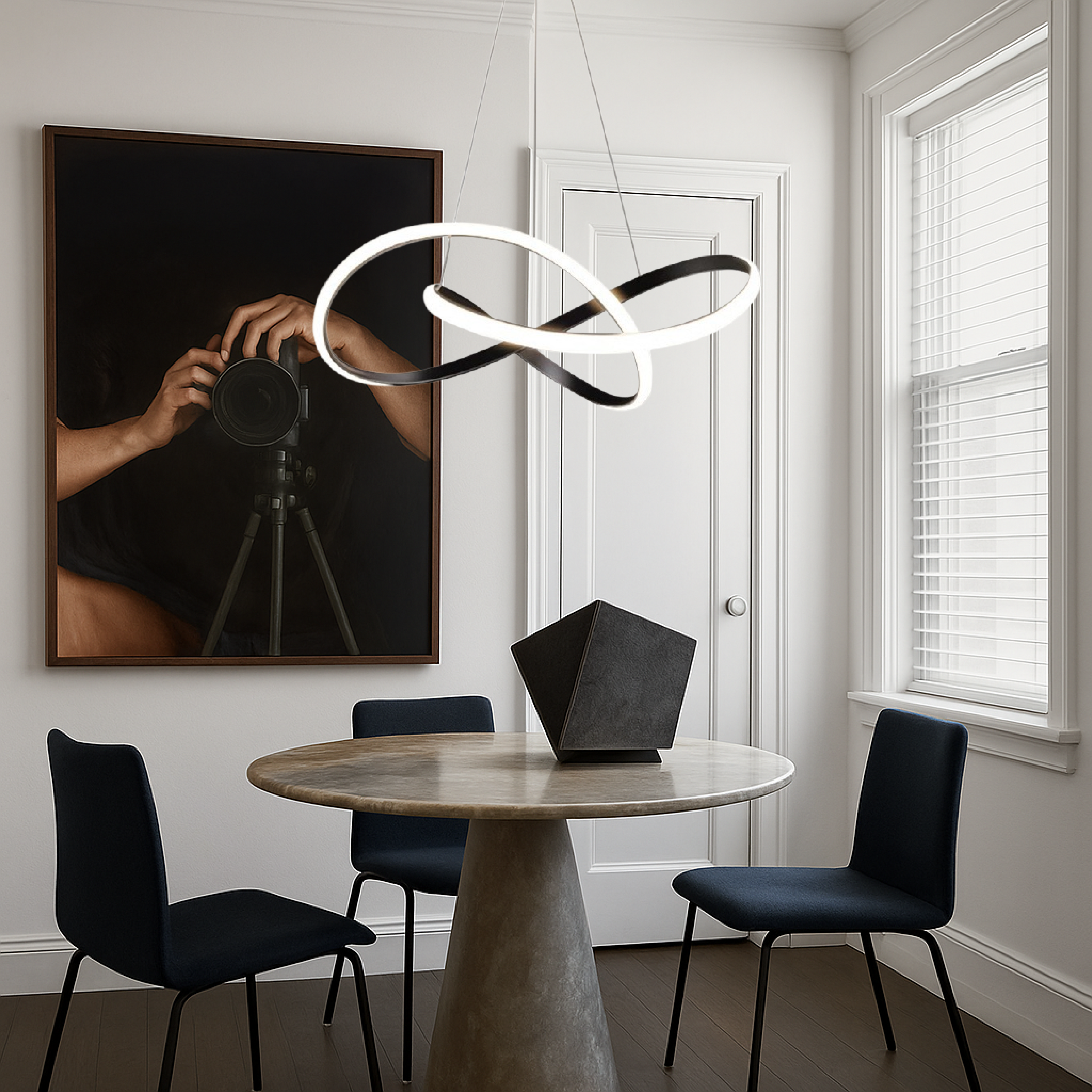 Luce a sospensione per sala da pranzo moderna