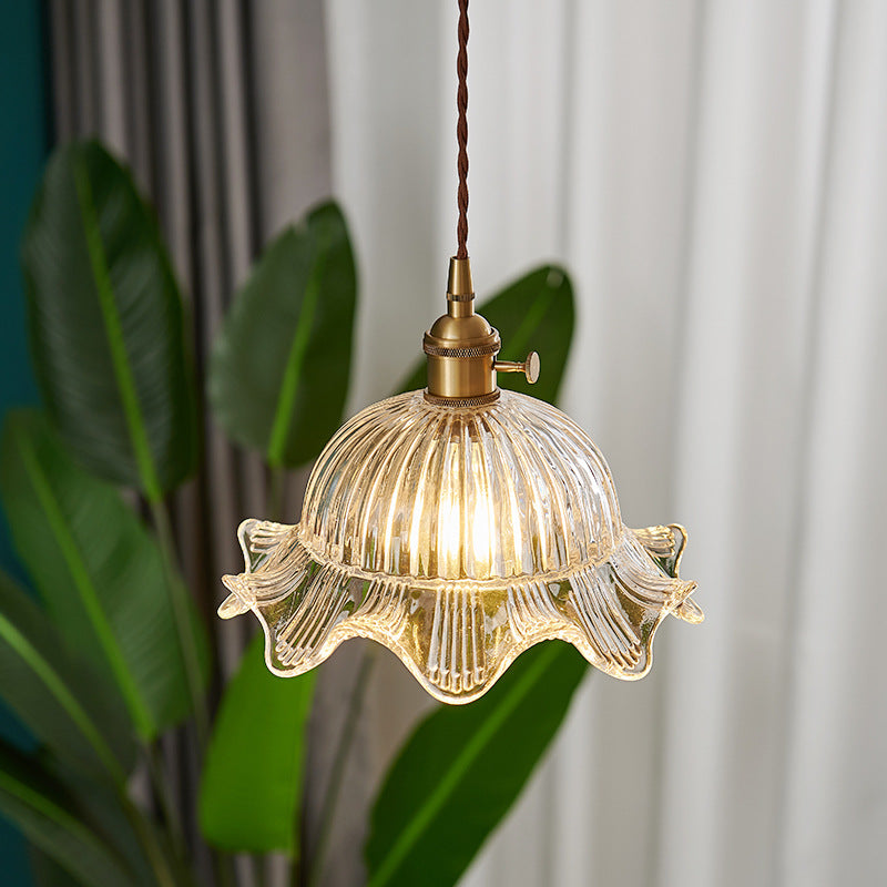 Luce a sospensione trasparente vintage