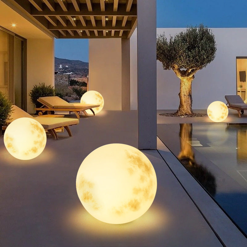 Lampada da giardino a energia solare