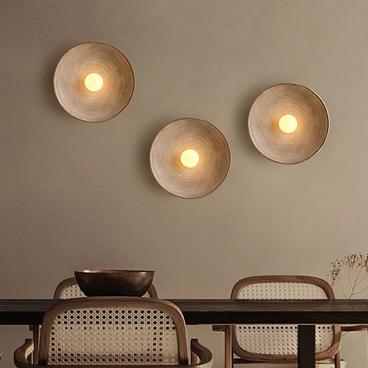 Lampada da parete giapponese in legno