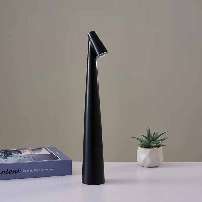 Lampada da tavolo Lumina