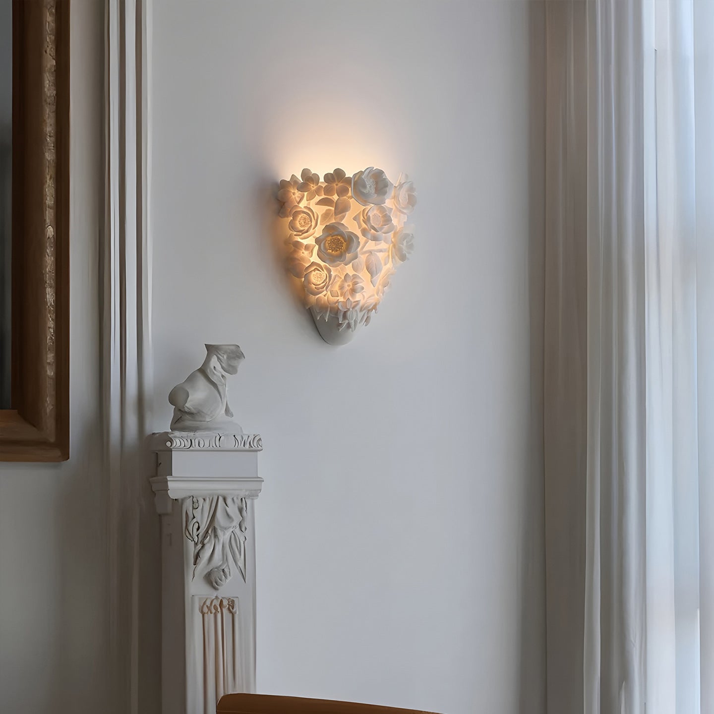 Lampada da parete a fiori in ceramica