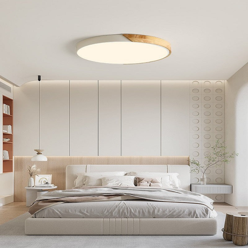 Plafoniera nordica in legno