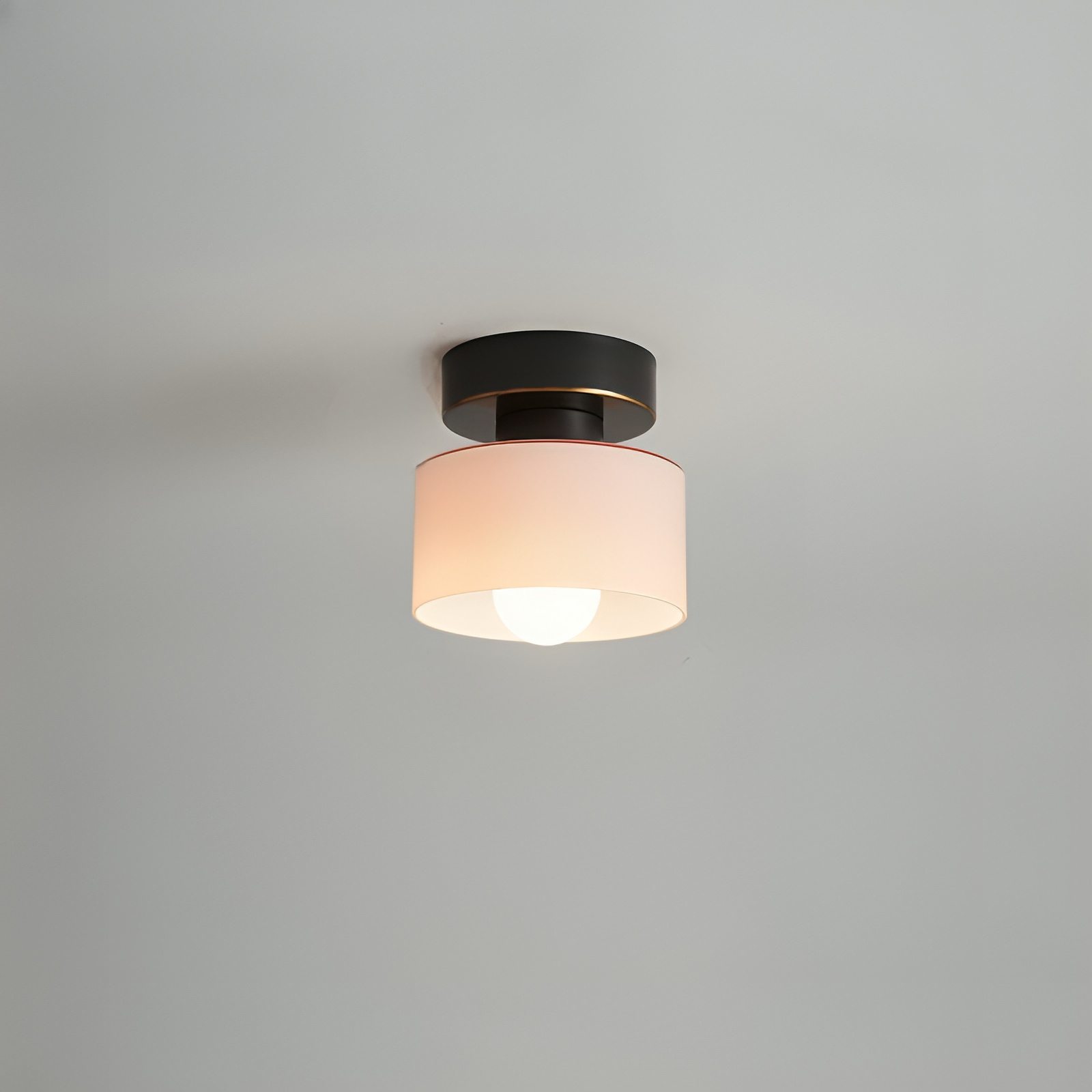 Spot a soffitto Bauhaus creativo