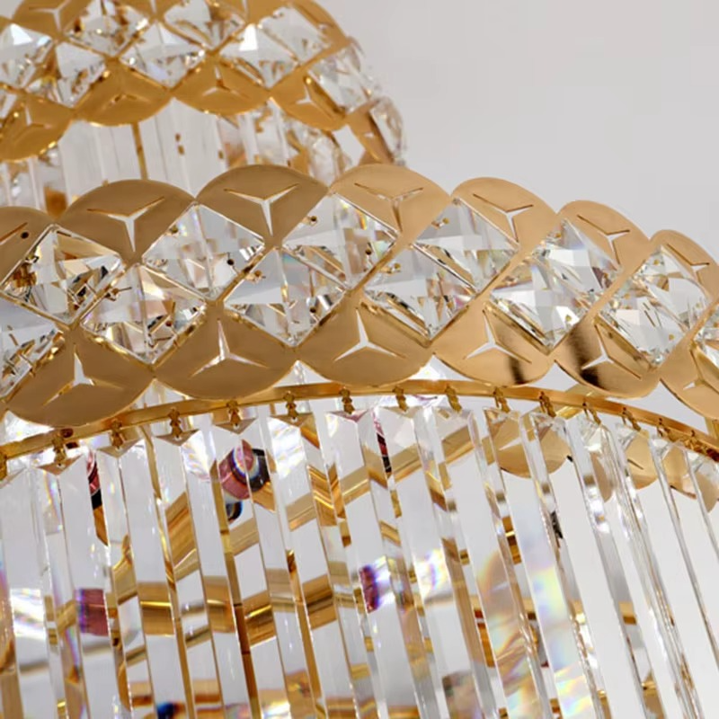 Lampadario moderno in cristallo per scale