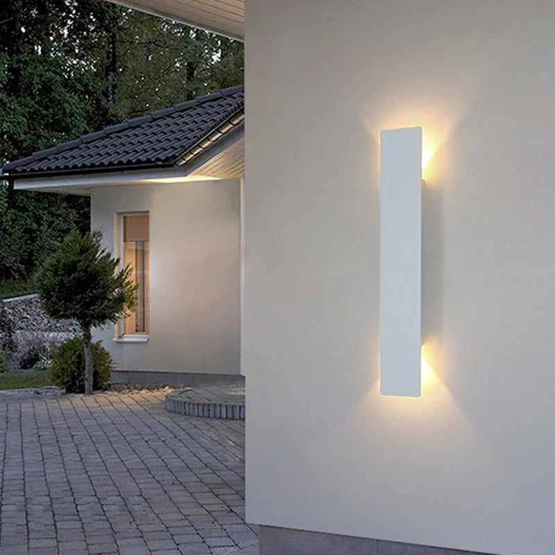 Lampada da parete a striscia LED impermeabile