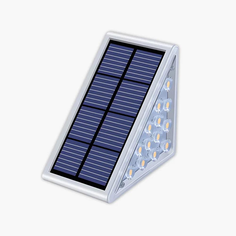Luci solari per scale esterne