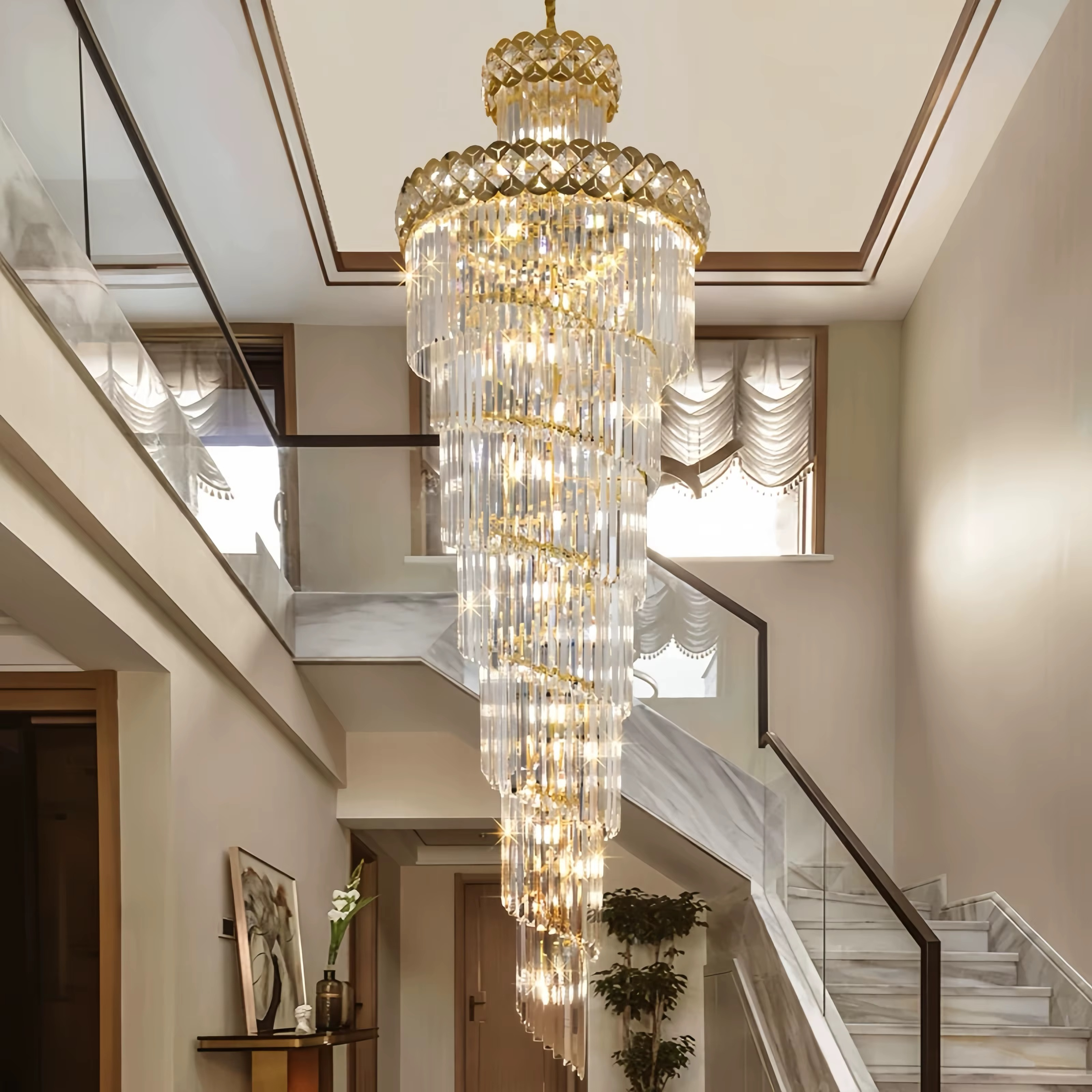 Lampadario moderno in cristallo per scale