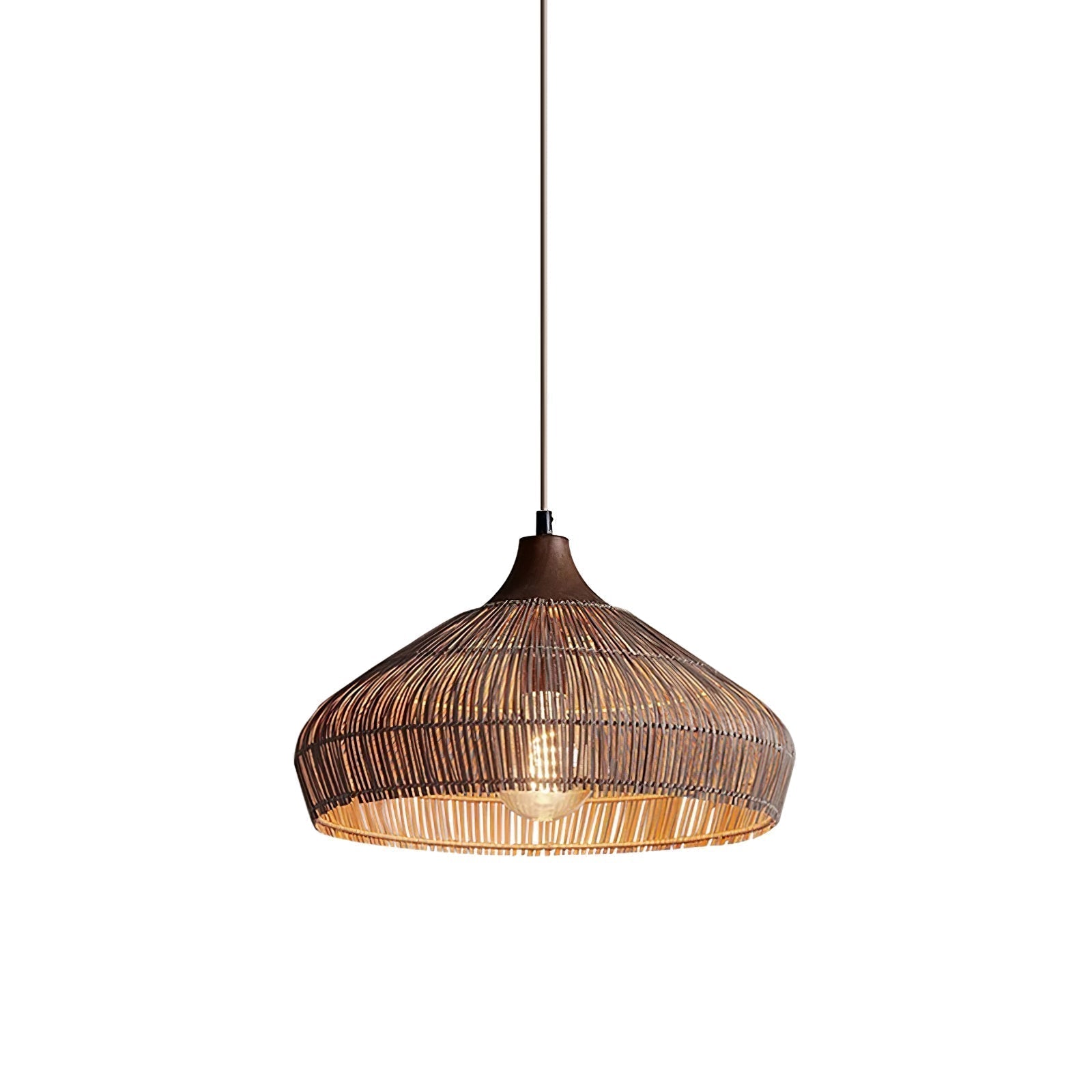 Luce a sospensione in vimini e rattan