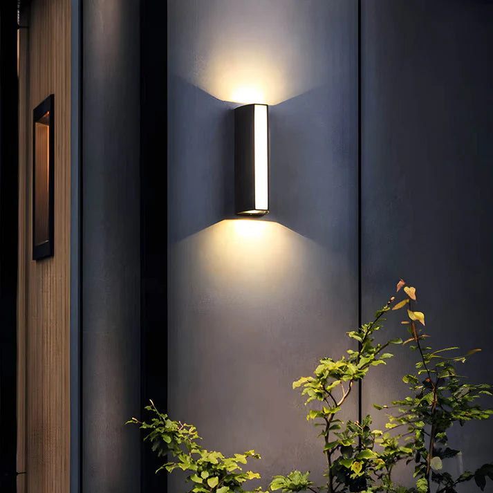 Lampada da parete a 2 vie per esterni