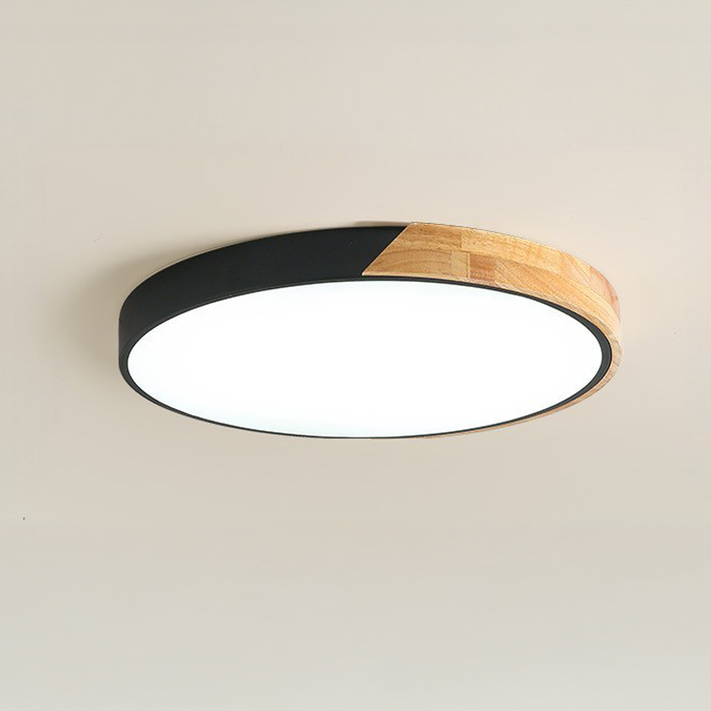 Plafoniera nordica in legno