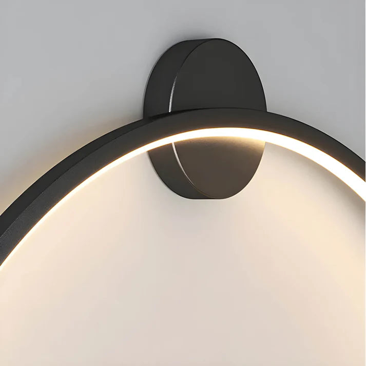 Lampada da parete ad anello di Jadi